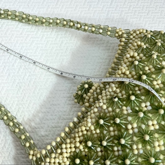 ❤️SOLD❤️Vintage Hand made Green/Beige Beaded Shoulder bag - Picture 6 of 11